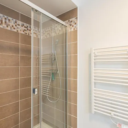 Eleganza By Interhome Le Lavandou